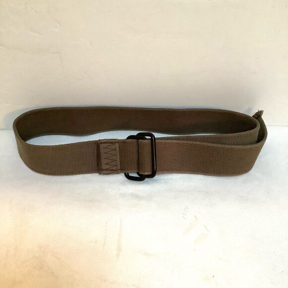 Military Canvas Web Belt Khaki Green 28 euc - Picture 2 of 3